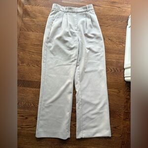 Abercrombie & Fitch | Sloane Wide Leg Pleated Pants‎ High Rise Tan 28